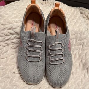 Skechers Slip-On Knit Walking Shoes in Light Gray with Pink Accents